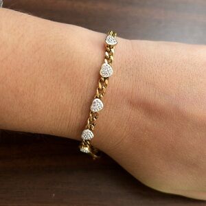 Gold plated stainless steel chain bracelet with rhinestone hearts